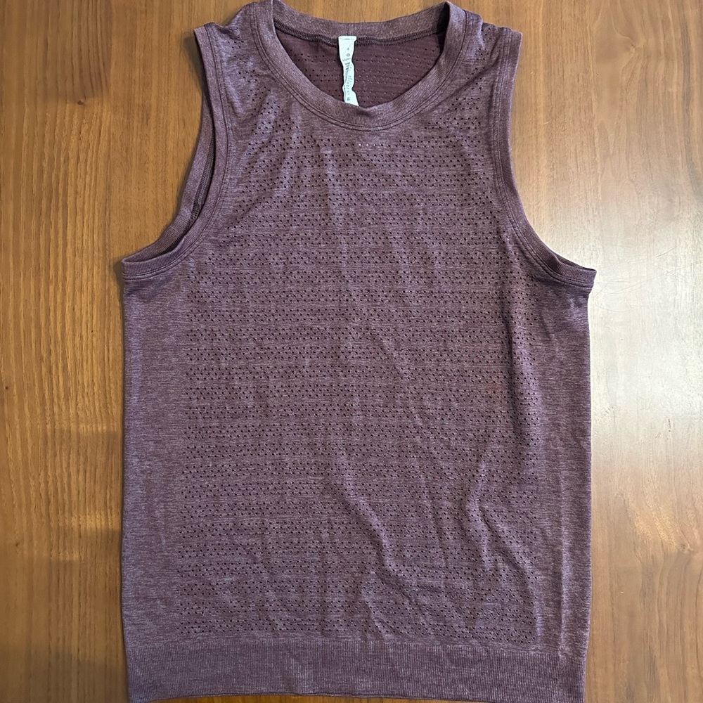 Lululemon relaxed fit workout tank